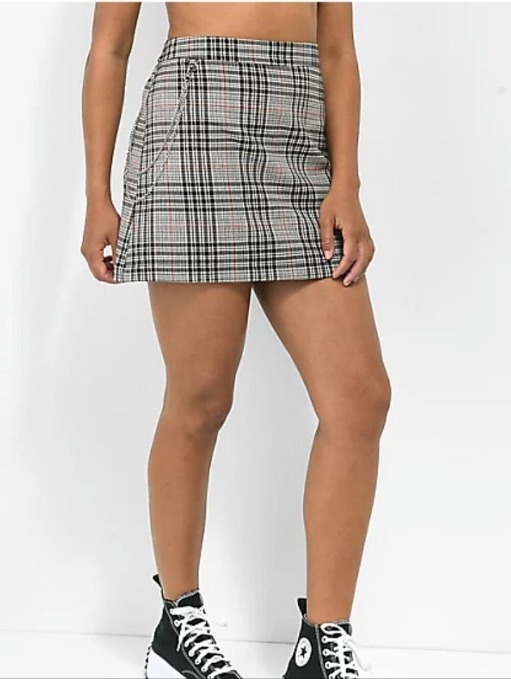 Zumiez Empyre Womens Cyndi Y2k Cream Plaid Dual Chain Mini Skirt NWT Size Small
